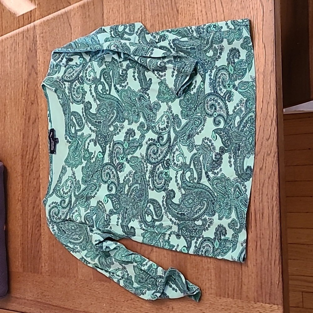 Jones New York Green Paisley 3/4 Sleeve Top, L